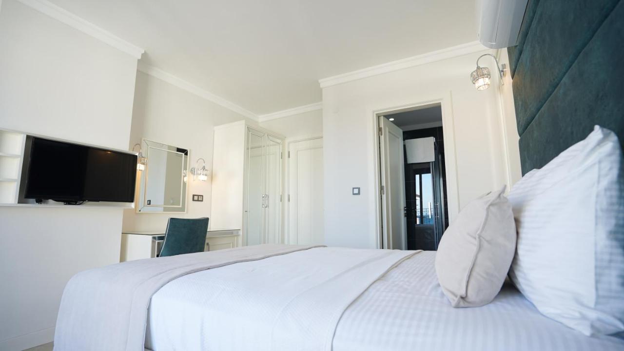 Rota Seaside Otel Cunda Esterno foto
