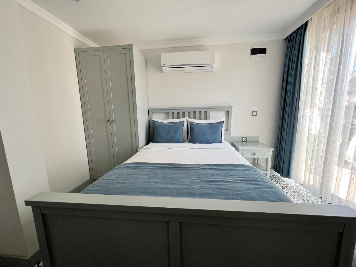 Rota Seaside Otel Cunda Esterno foto
