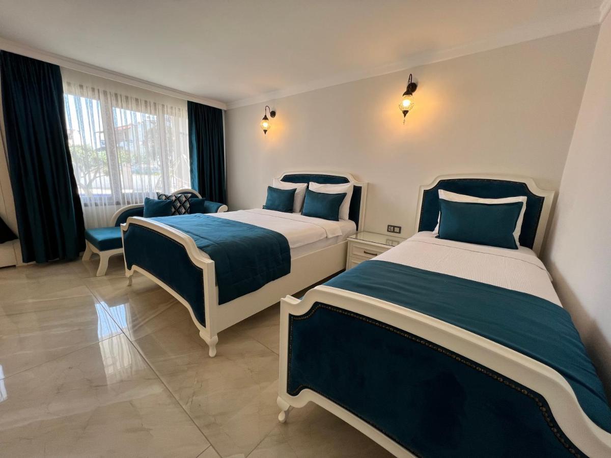Rota Seaside Otel Cunda Esterno foto
